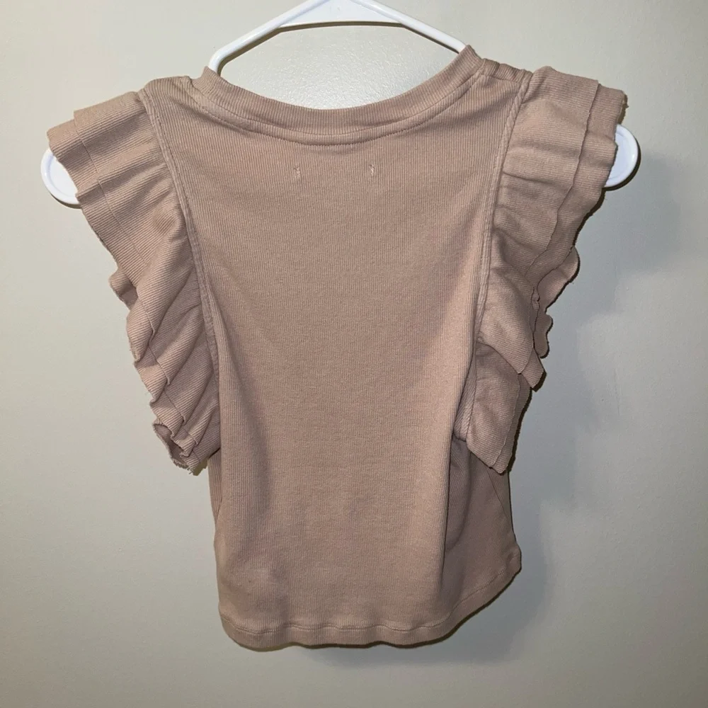 Basic Ruffle Sleeve Top - Picture 2 of 3